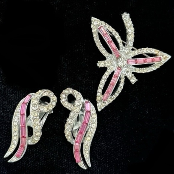 Vintage Silver Tone Pink & Clear Rhinestone Brooch & Clip-on Earring Set - Picture 1 of 2